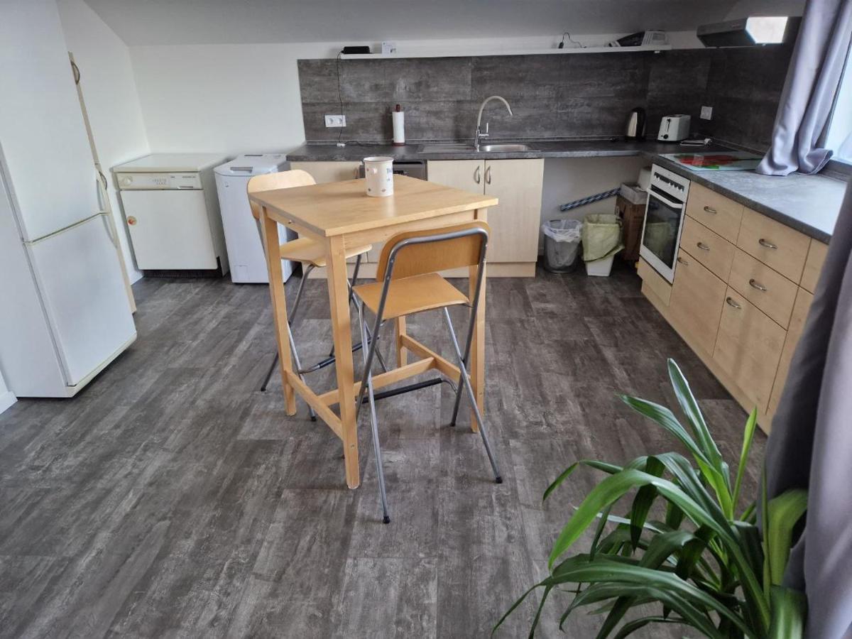Appartement Andrea Galambok Esterno foto